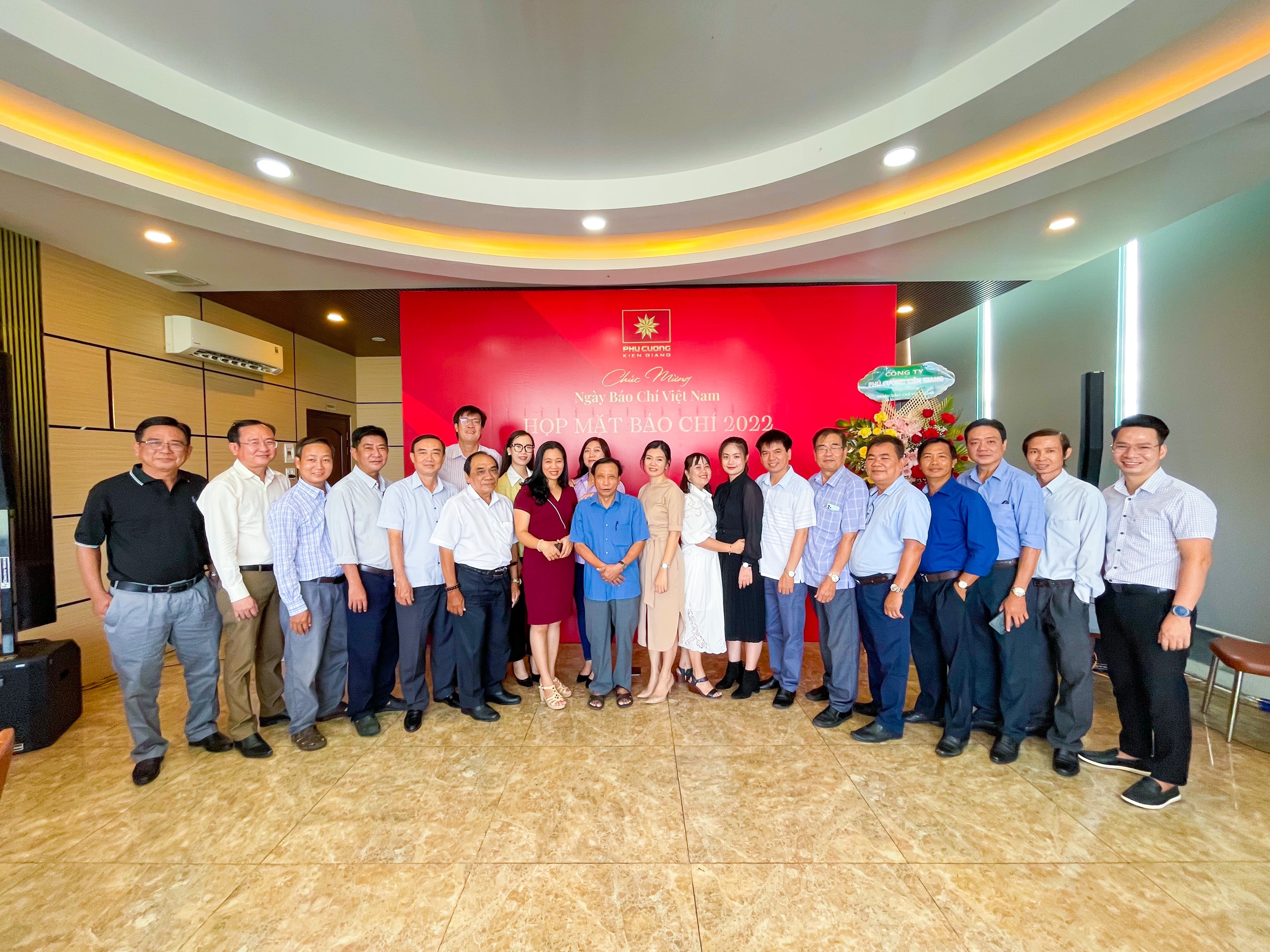 Phú Cường Kiên Giang họp mặt nhà báo nhân kỉ niệm ngày Báo chí Cách mạng Việt Nam 2022