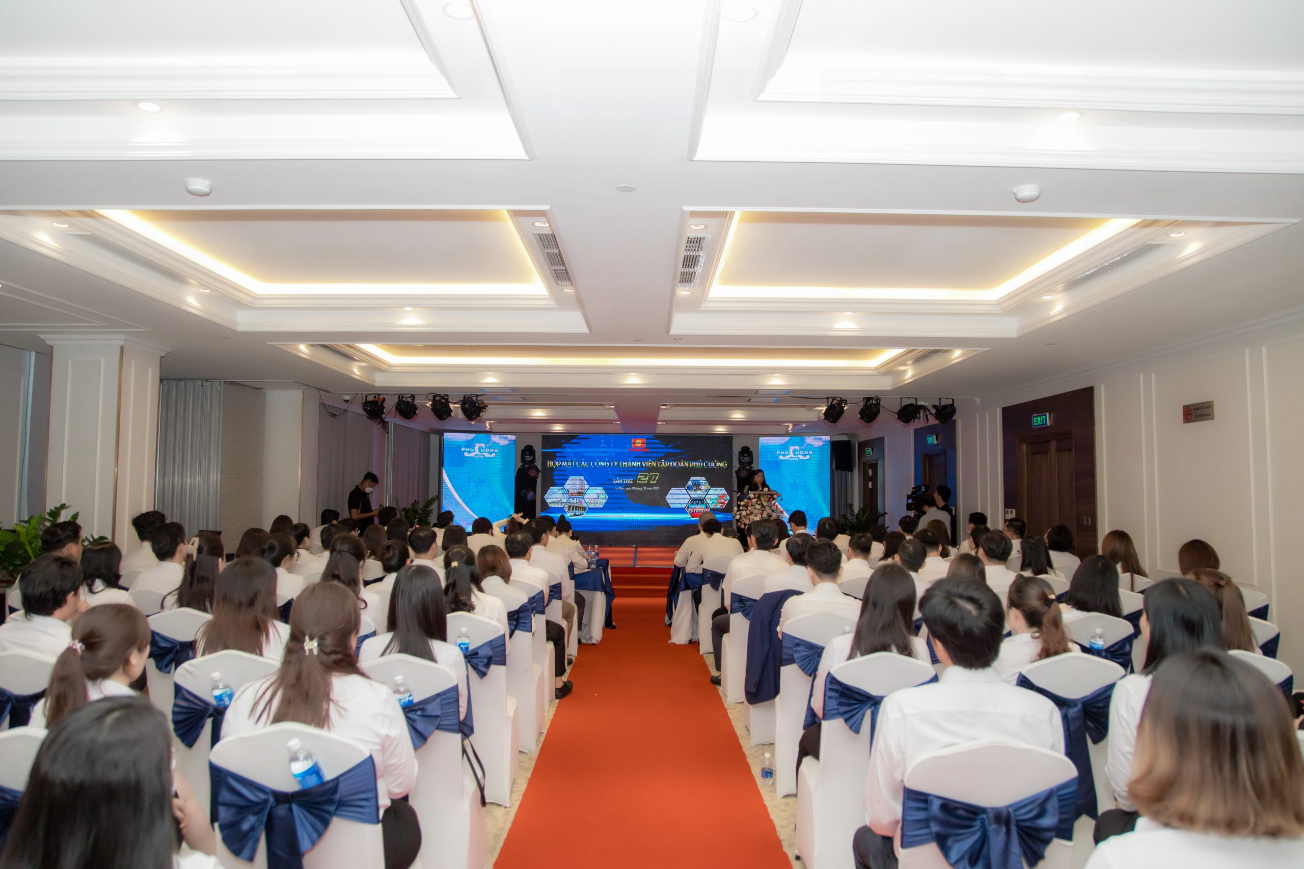 Tập đoàn Phú Cường họp hệ thống lần thứ 27 & Lễ đón nhận quyết định khách sạn Phú Cường đạt chuẩn 4 sao