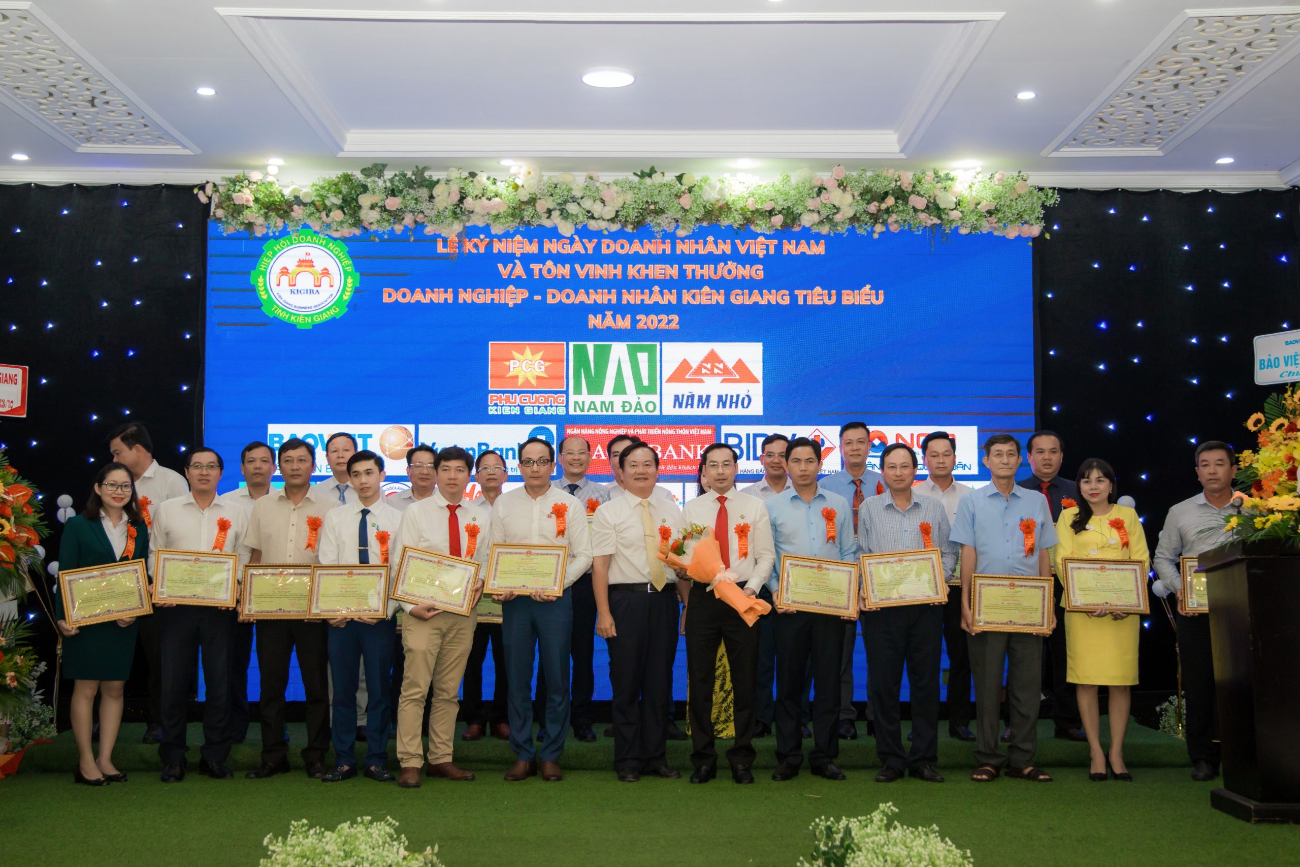 Phú Cường Kiên Giang nhận bằng tôn vinh, khen thưởng doanh nghiệp, doanh nhân Kiên Giang tiêu biểu năm 2022
